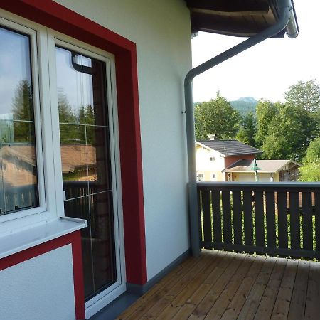 Ferienwohnung Mit Blick Auf Die Buchensteinwand Hochfilzen Exterior foto